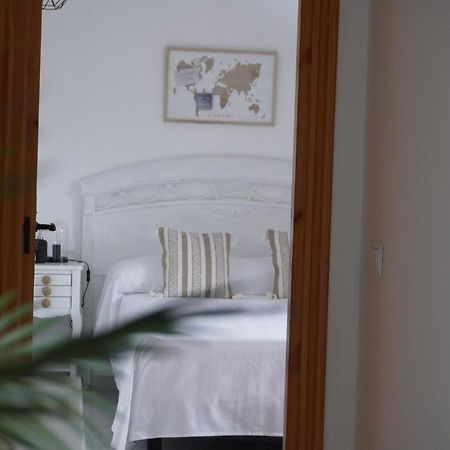 Hostal La Biela 43 Galizano Exteriör bild